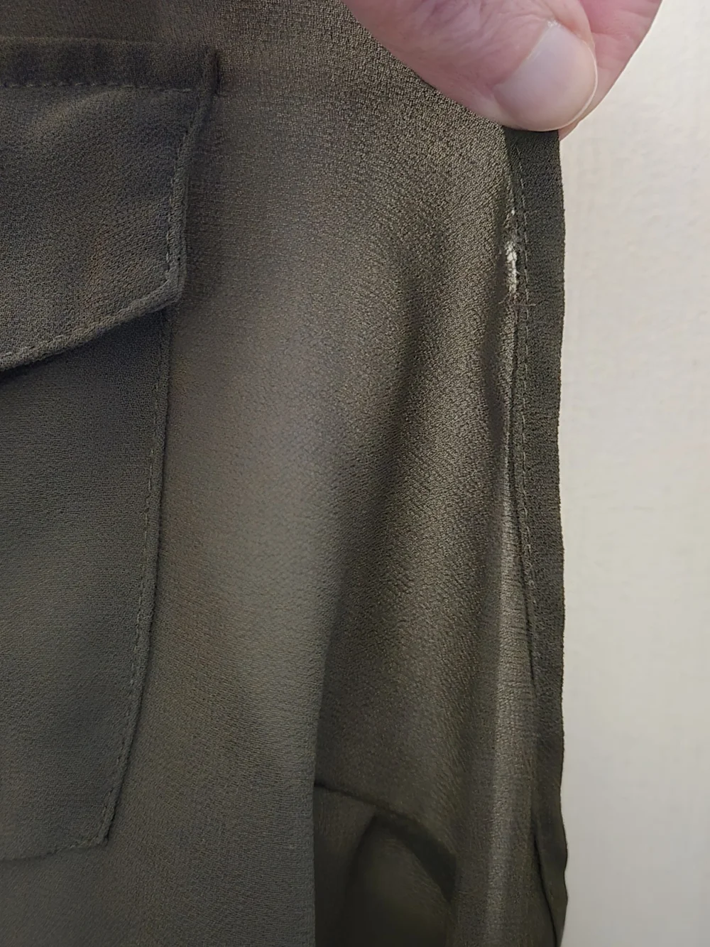 torrid Olive Green Sleeveless Henley Blouse with Chest Pockets - Picture 4 of 4